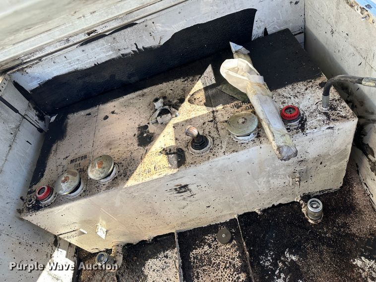 image for item LT9388 2007 Ford F550 Super Duty XL  utility / service truck