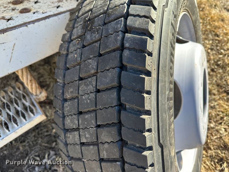 image for item LT9388 2007 Ford F550 Super Duty XL  utility / service truck