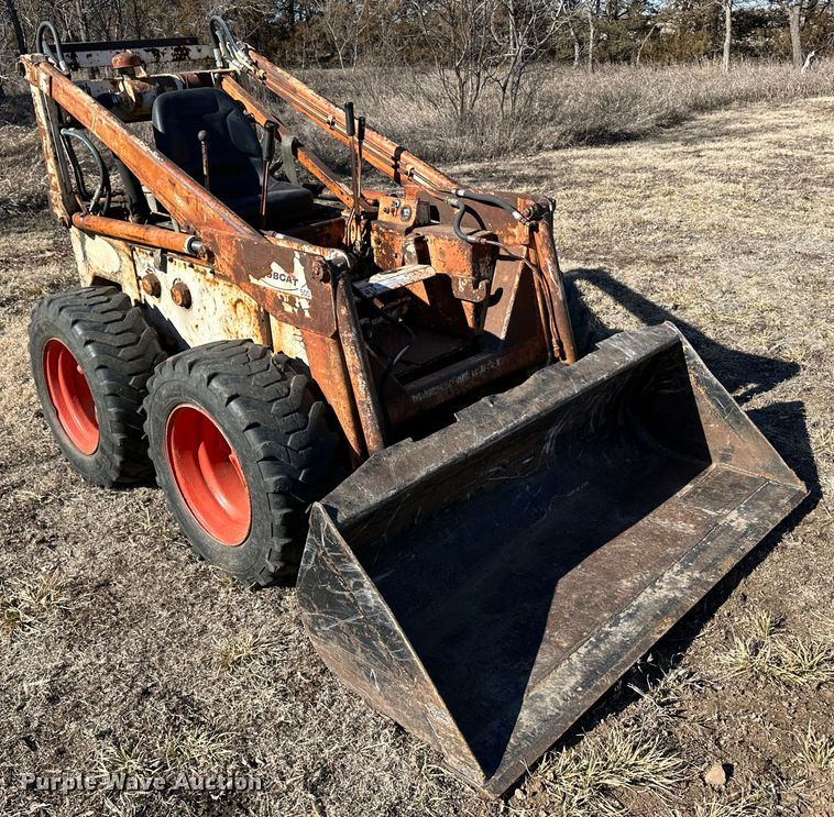 image for item LT9389 Melroe Bobcat 500  skid steer loader