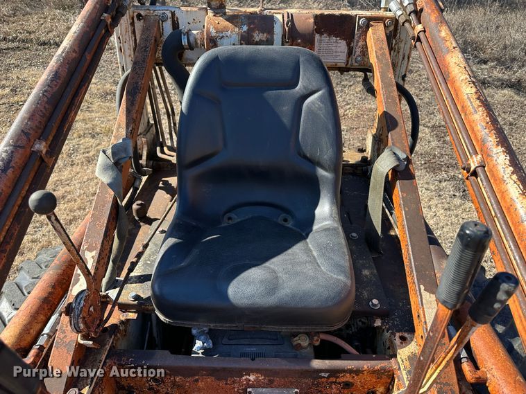 image for item LT9389 Melroe Bobcat 500  skid steer loader