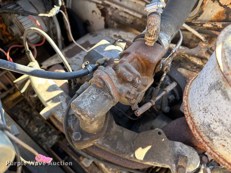 image for item LT9389 Melroe Bobcat 500  skid steer loader