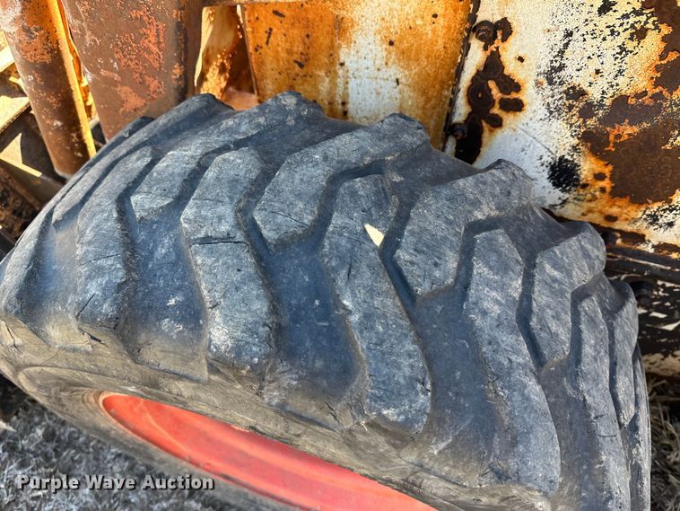 image for item LT9389 Melroe Bobcat 500  skid steer loader