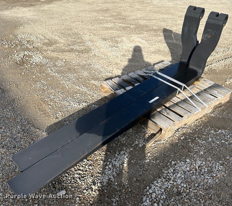 image for item LT9390 8' L forks