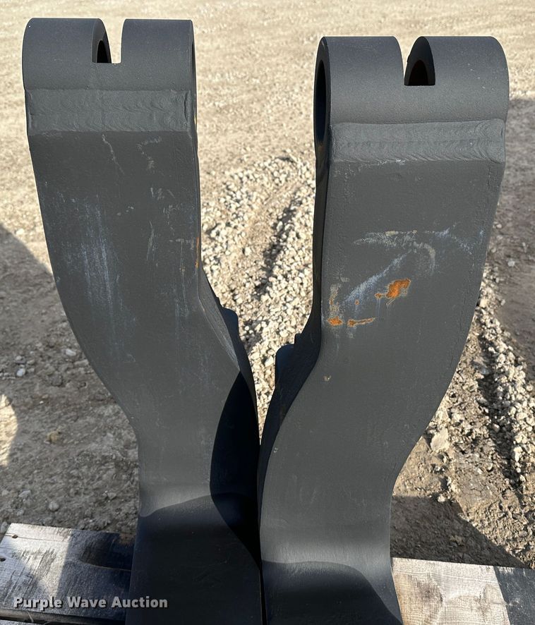 image for item LT9390 8' L forks