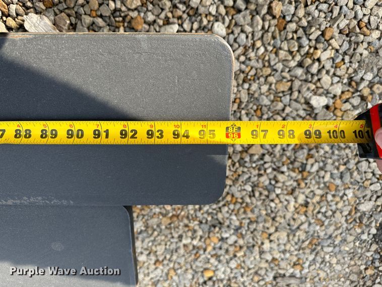 image for item LT9390 8' L forks