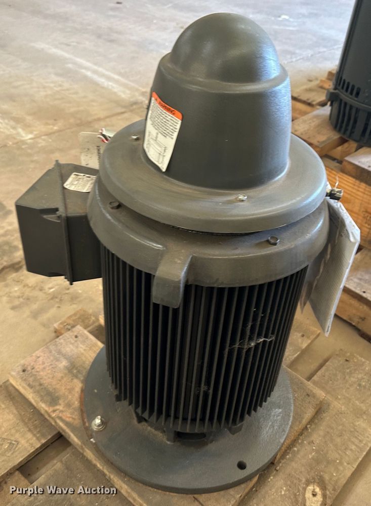 image for item LT9393 (10) electric motors