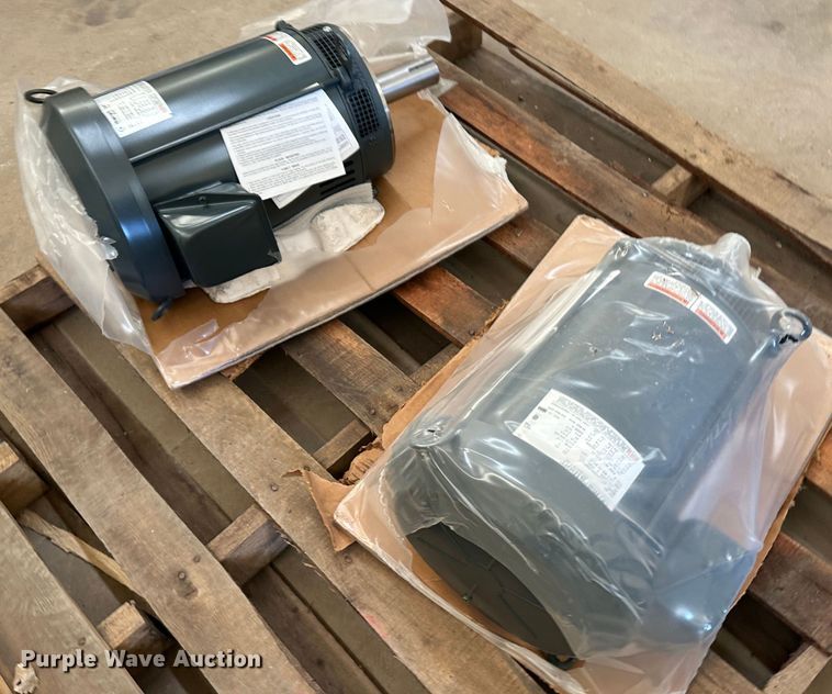 image for item LT9393 (10) electric motors