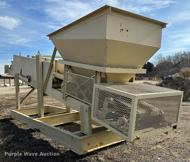 image for item LT9395 (2) conveyors