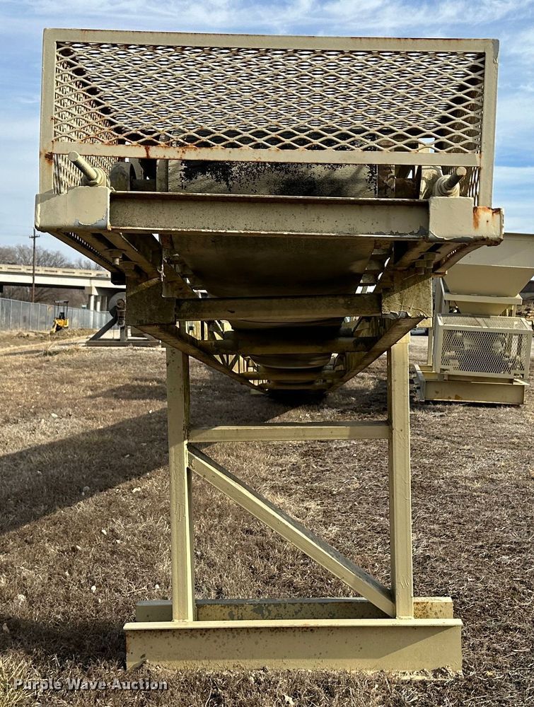 image for item LT9395 (2) conveyors