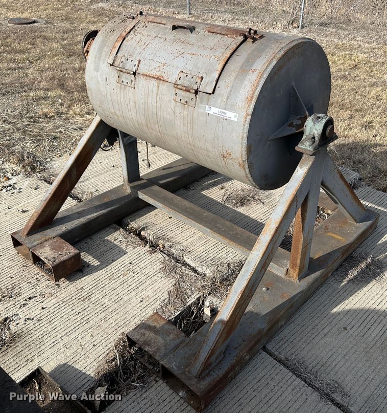 image for item LT9396 Tools