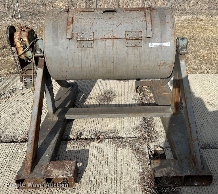 image for item LT9396 Tools