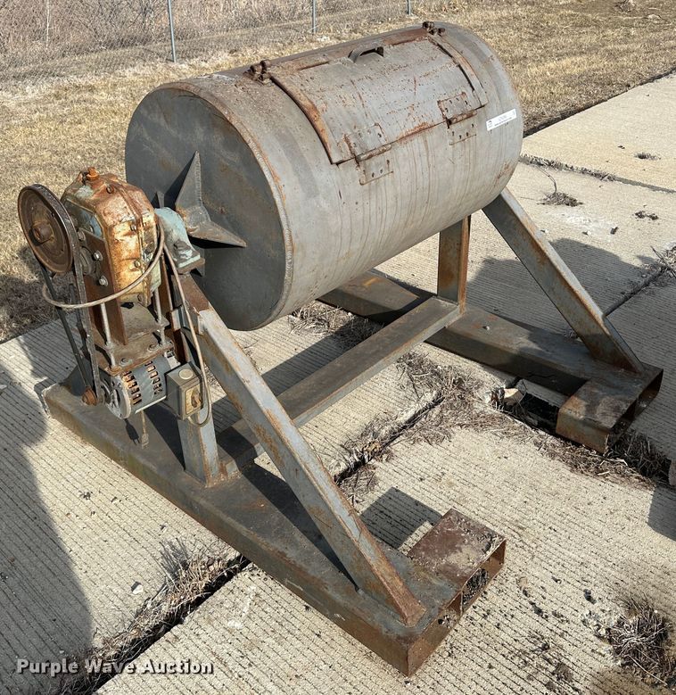 image for item LT9396 Tools