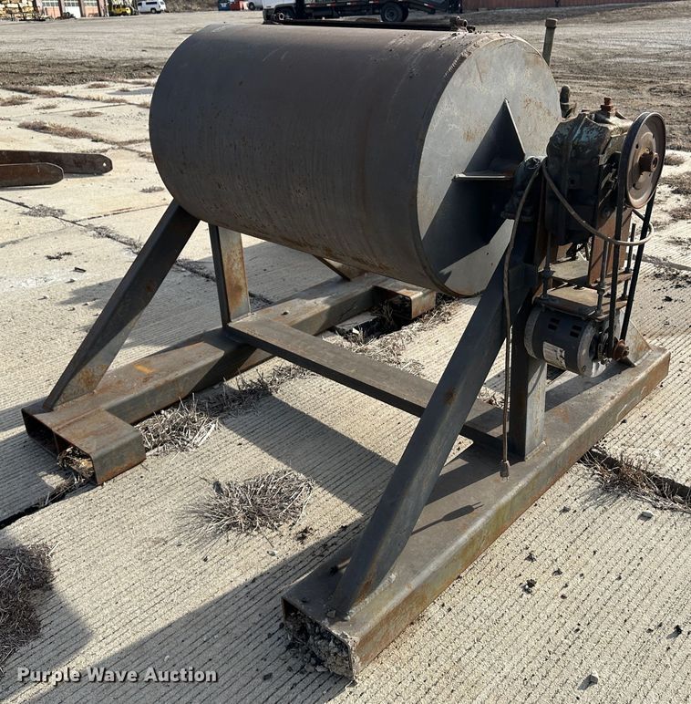 image for item LT9396 Tools