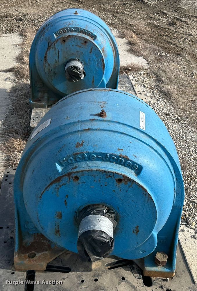 image for item LT9397 (2) Foote-Jones 826SL gearboxes