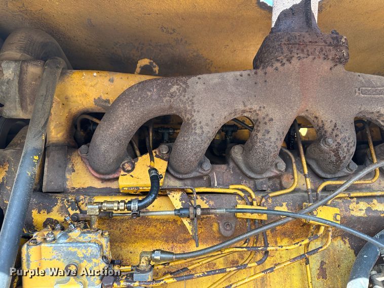 image for item LT9423 1968 John Deere 570  motor grader