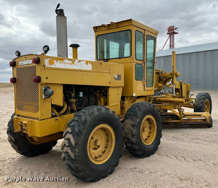 image for item LT9424 1977 Champion  motor grader