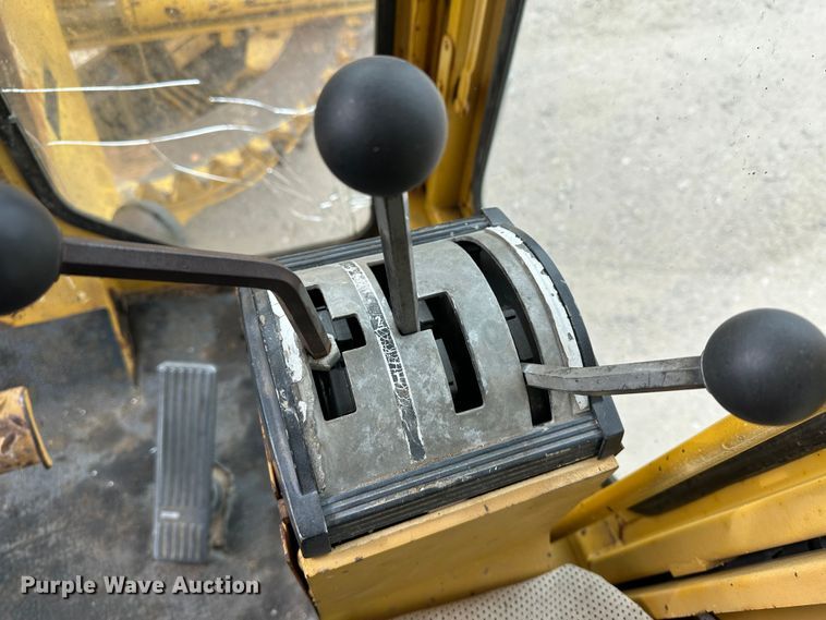 image for item LT9424 1977 Champion  motor grader