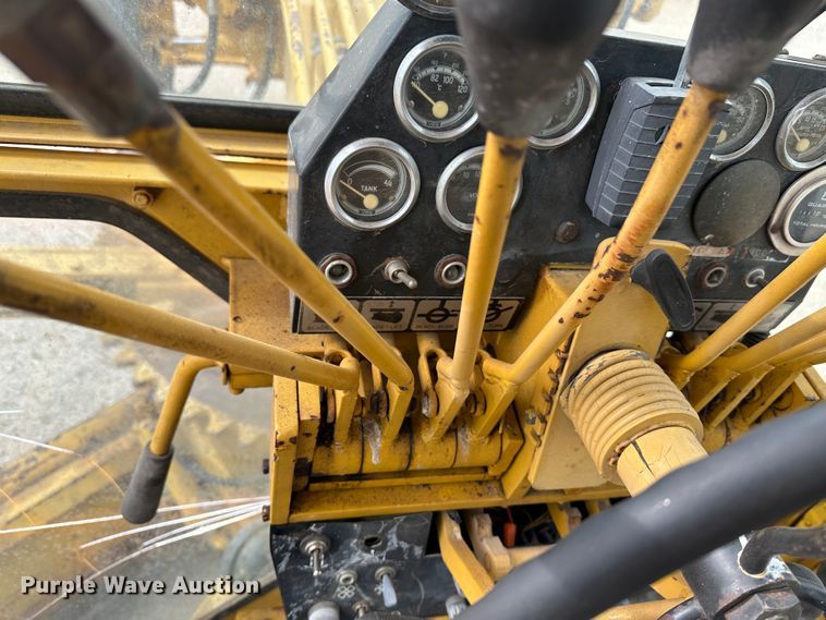 image for item LT9424 1977 Champion  motor grader