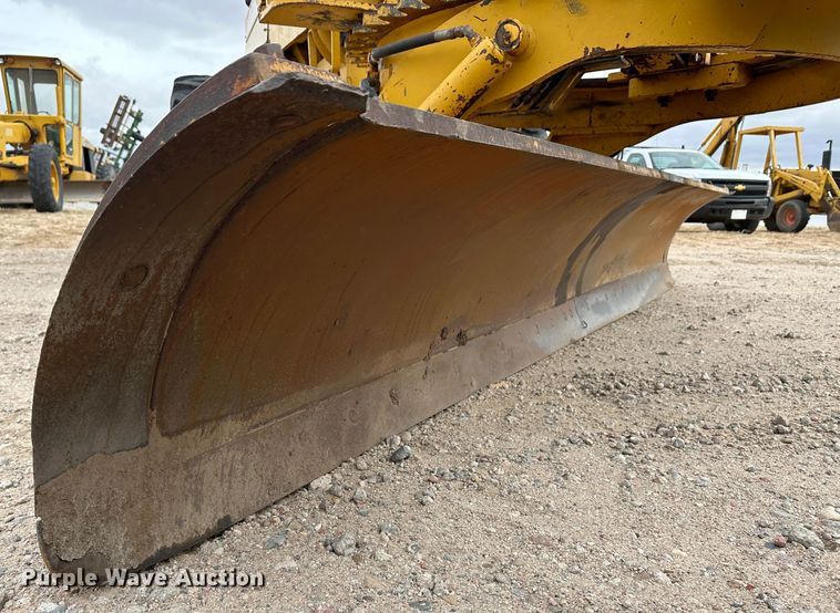 image for item LT9424 1977 Champion  motor grader