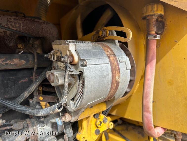 image for item LT9424 1977 Champion  motor grader