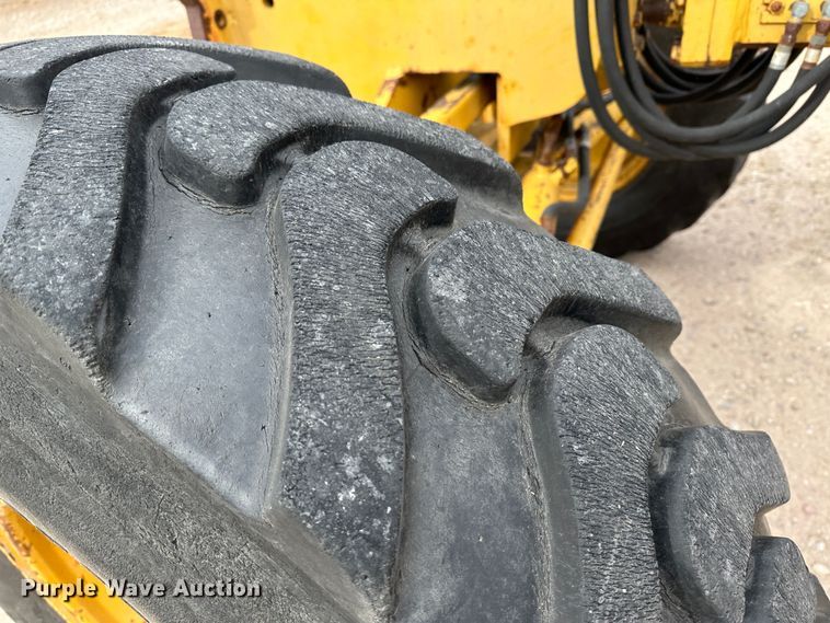 image for item LT9424 1977 Champion  motor grader