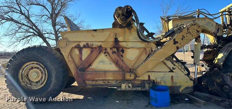 image for item LT9430 Clark 210-HB  elevating scraper