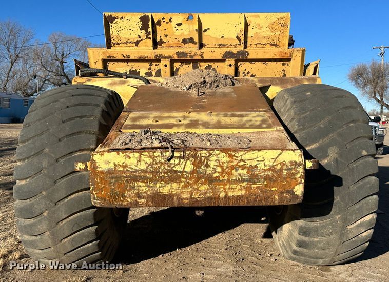 image for item LT9430 Clark 210-HB  elevating scraper