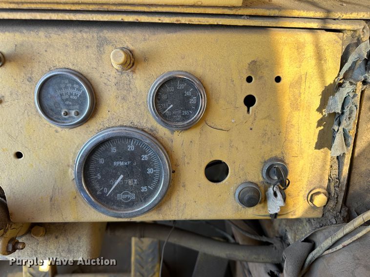 image for item LT9430 Clark 210-HB  elevating scraper