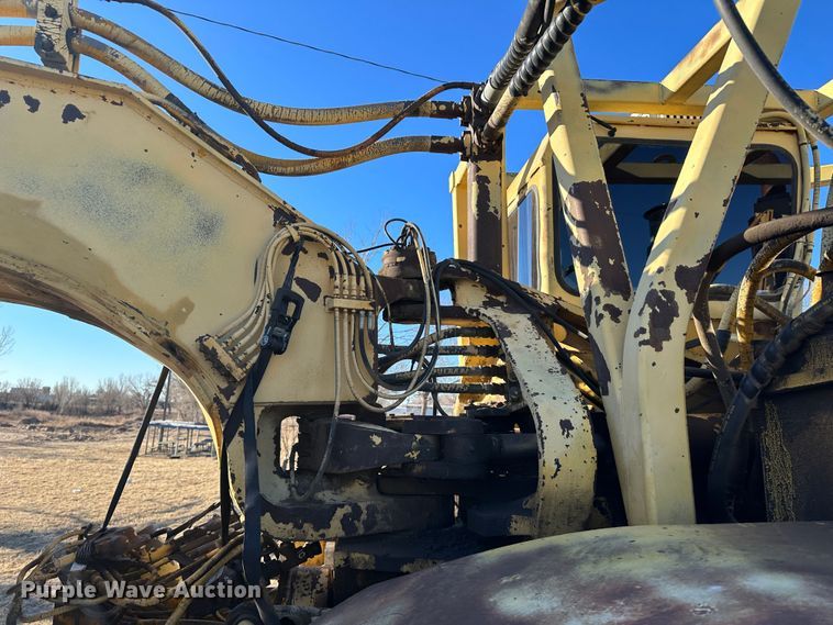 image for item LT9430 Clark 210-HB  elevating scraper