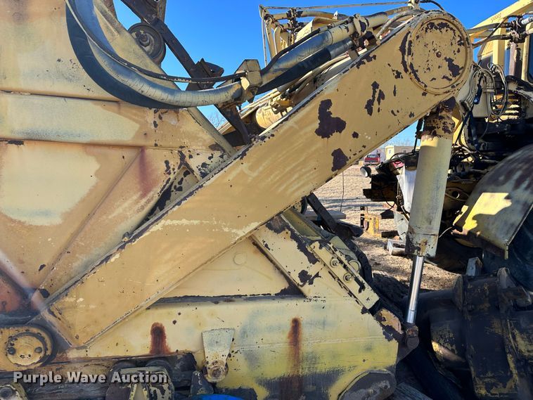 image for item LT9430 Clark 210-HB  elevating scraper