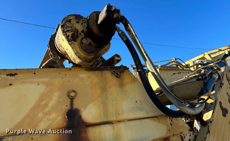 image for item LT9430 Clark 210-HB  elevating scraper