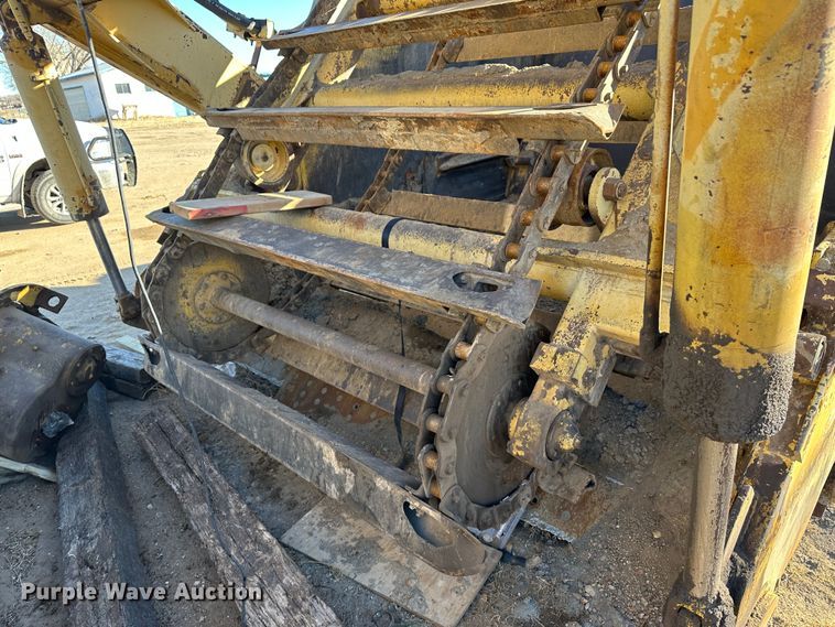 image for item LT9430 Clark 210-HB  elevating scraper