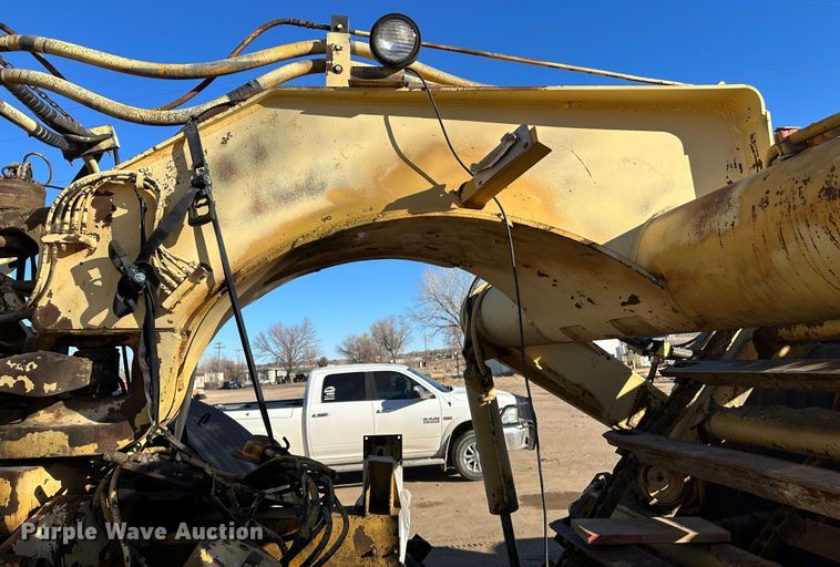 image for item LT9430 Clark 210-HB  elevating scraper