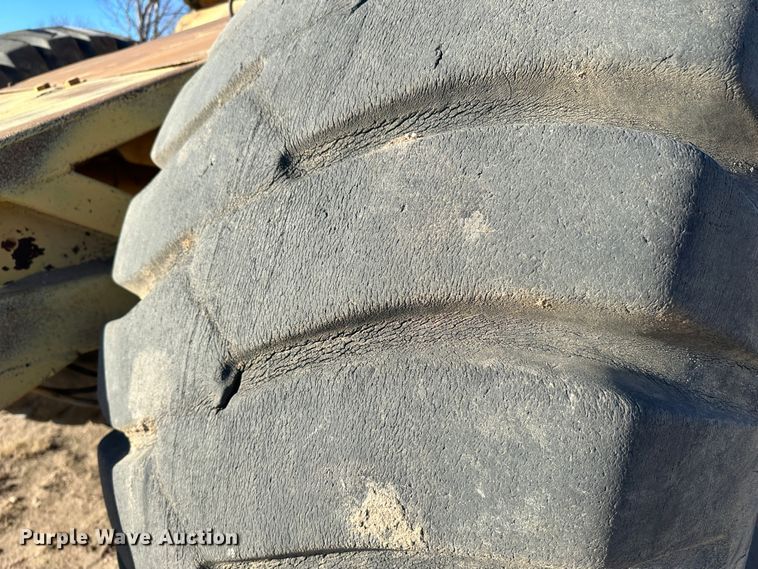 image for item LT9430 Clark 210-HB  elevating scraper