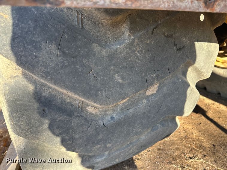 image for item LT9430 Clark 210-HB  elevating scraper