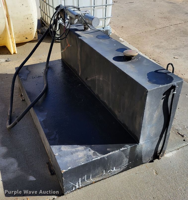 image for item LX9308 Automotive accessories