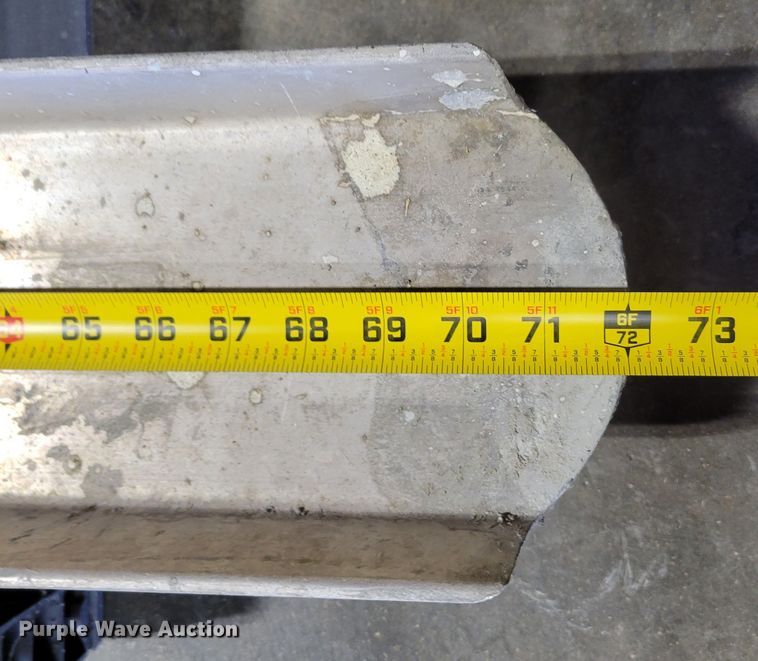 image for item LX9309 Concrete equipment