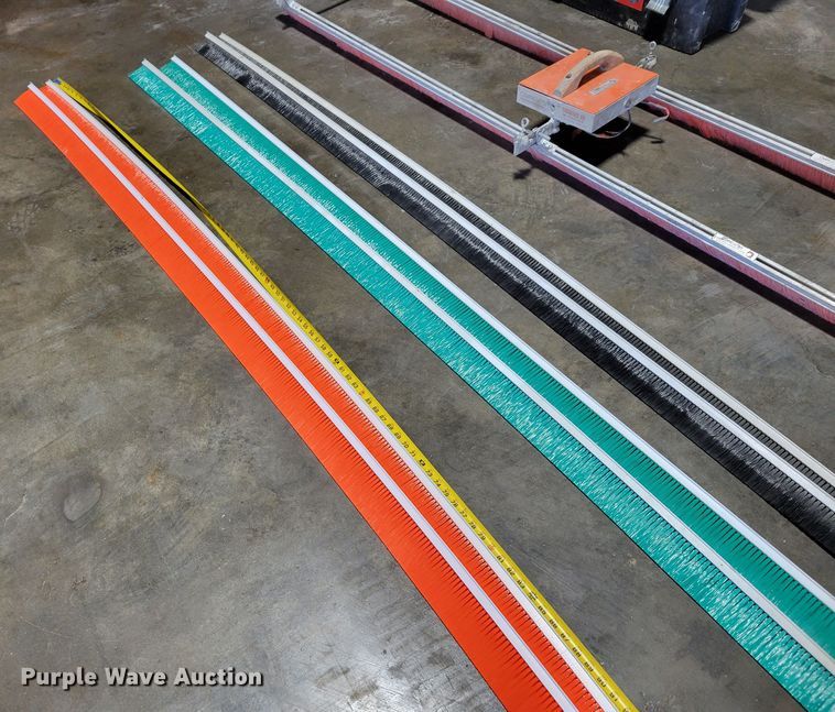 image for item LX9309 Concrete equipment