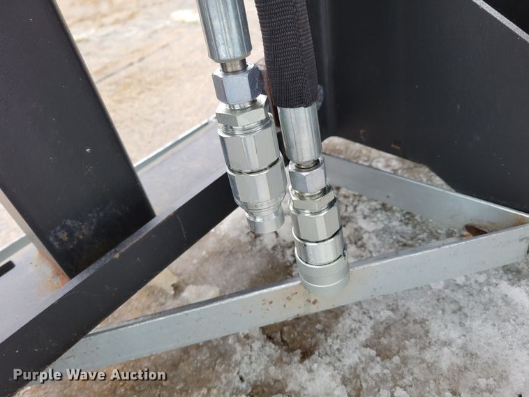 image for item LY9941 Skid steer auger