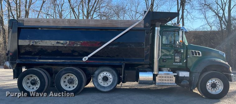 image for item MA9901 2014 Mack GU713  dump truck
