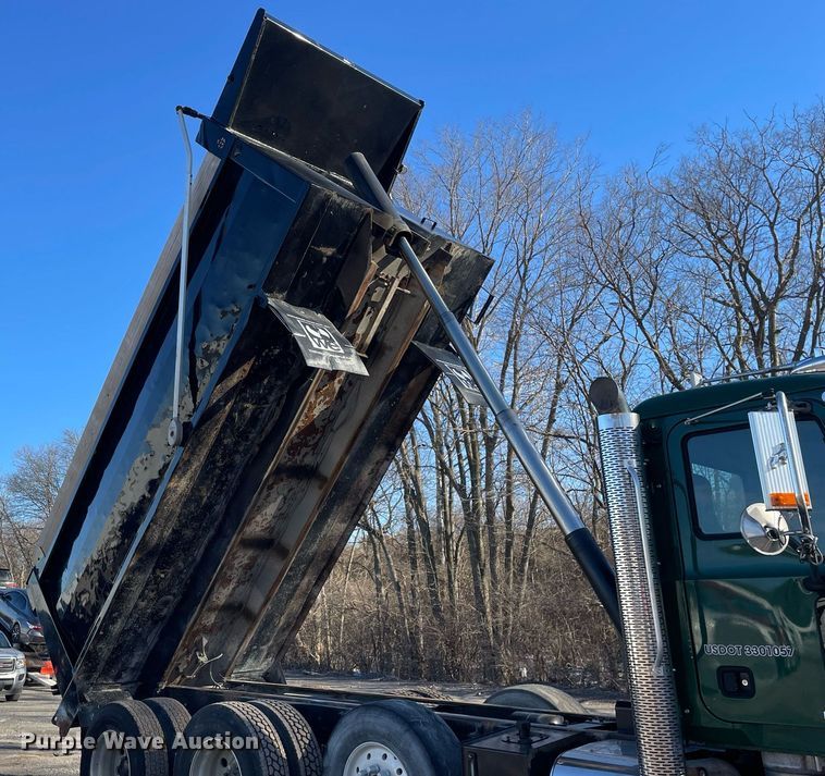 image for item MA9901 2014 Mack GU713  dump truck