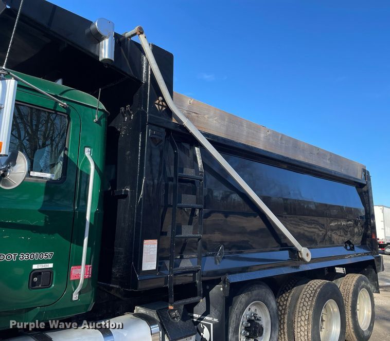 image for item MA9901 2014 Mack GU713  dump truck