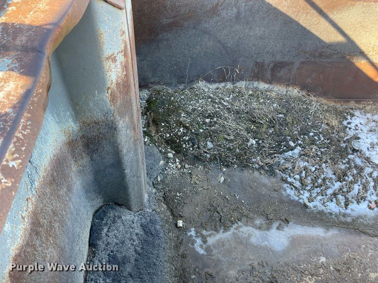 image for item MA9901 2014 Mack GU713  dump truck