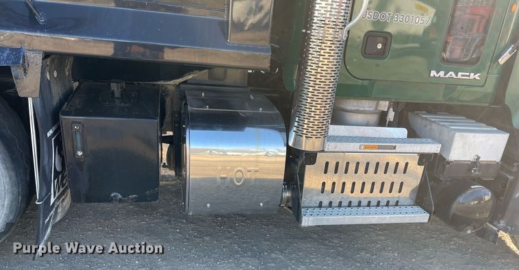 image for item MA9901 2014 Mack GU713  dump truck