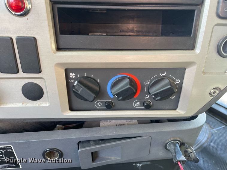 image for item MA9901 2014 Mack GU713  dump truck