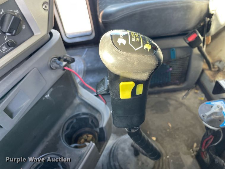 image for item MA9901 2014 Mack GU713  dump truck