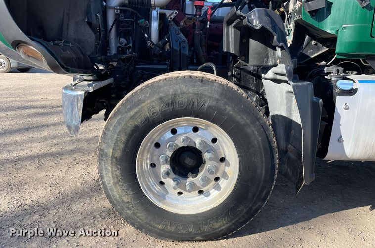 image for item MA9901 2014 Mack GU713  dump truck