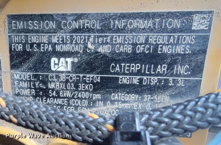 image for item ME9671 2021 Caterpillar 242D3  skid steer loader