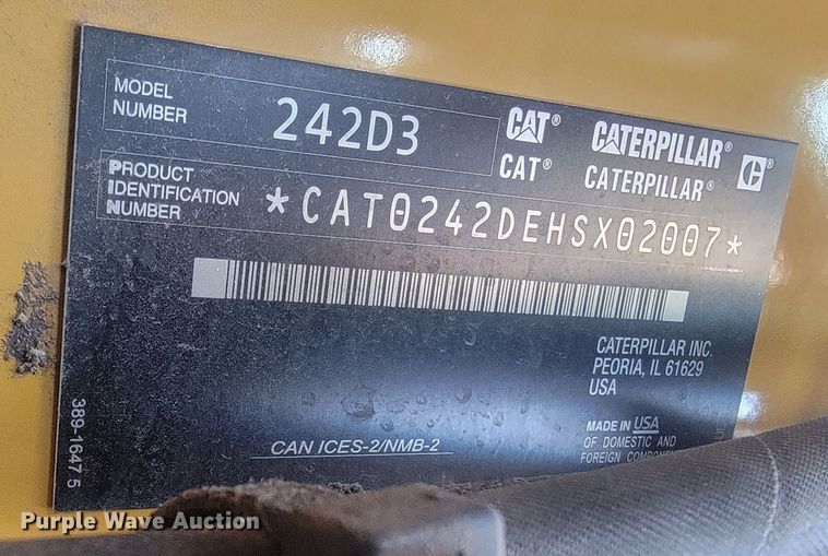 image for item ME9671 2021 Caterpillar 242D3  skid steer loader