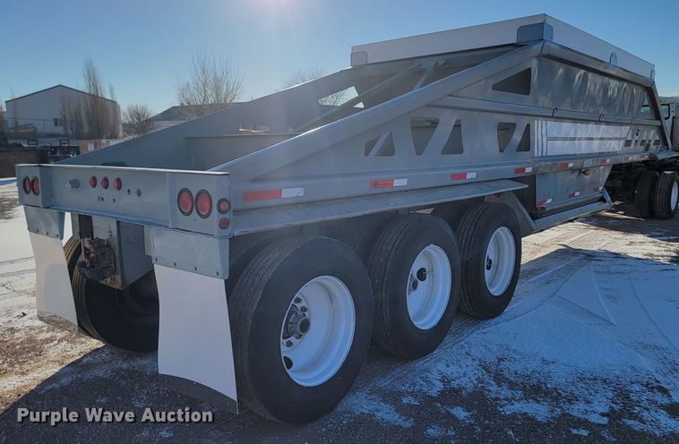 image for item ME9673 1992 Load King 202  bottom dump trailer